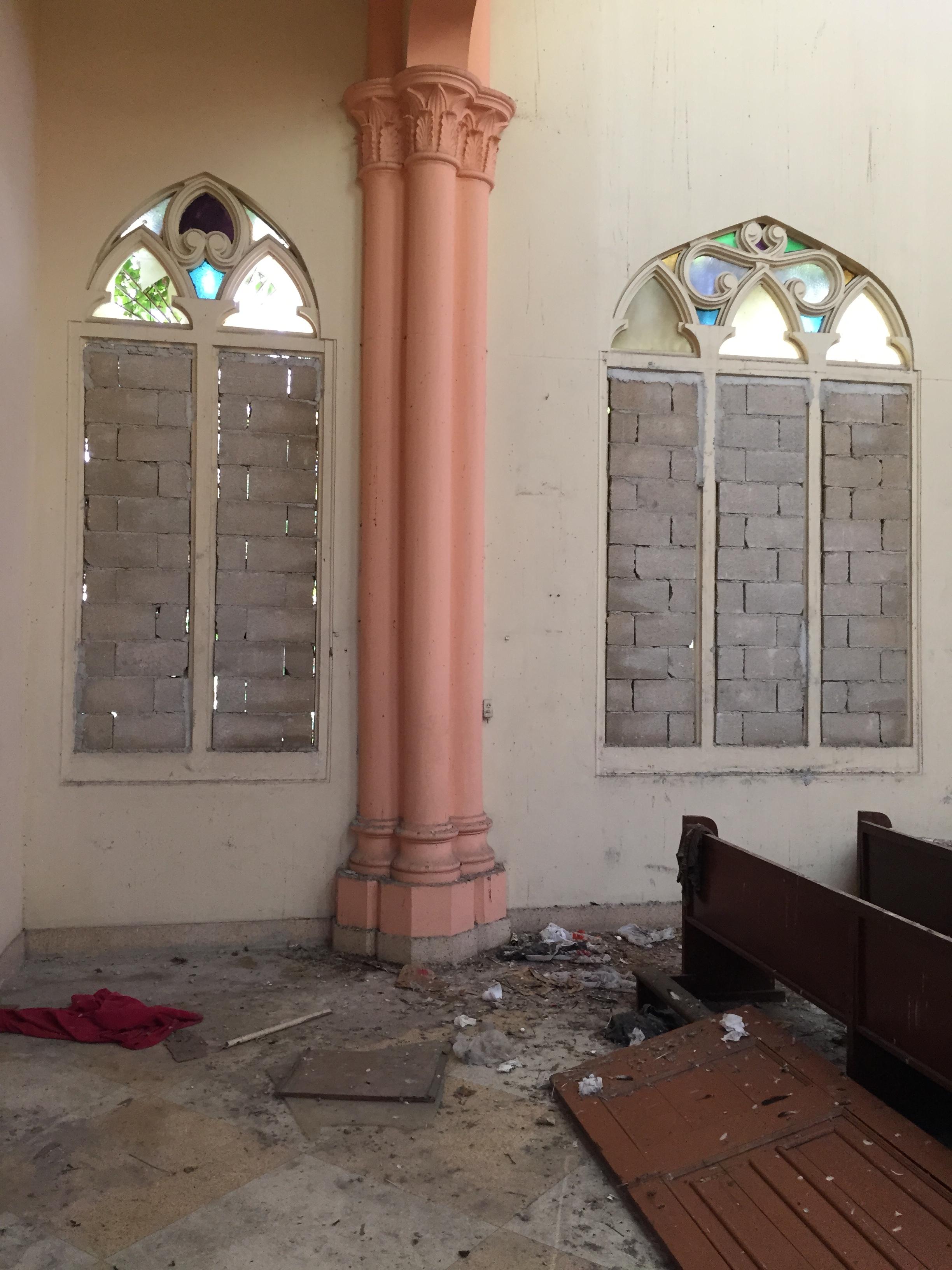 Colegio La Milagrosa - Capilla - San Juan (Río Piedras) - 2015 00017